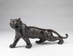 ARTE GIAPPONESE - 'Scultura in bronzo raffigurante una tigre Giappone, XIX secolo '