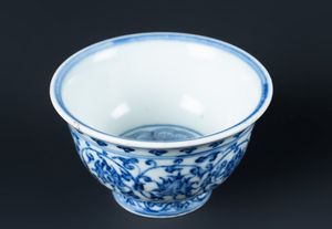 Arte Cinese - 'Coppetta in porcellana bianco e blu Cina, dinastia Ming '