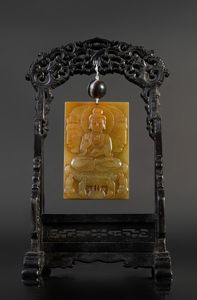 Arte Cinese - 'Placca rettangolare in giada celadon raffigurante Buddha seduto ed iscrizione Cina, XIX secolo '