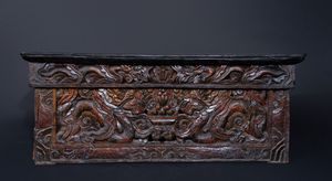 Arte Himalayana - 'Altare da trasporto in legno intagliato Tibet, XIX secolo '