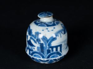 Arte Cinese - 'Vasetto in porcellana bianco blu Cina, dinastia Qing, periodo Kangxi '