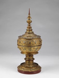 Arte Sud-Est Asiatico - 'Scatola per offerte in lacca dorata Birmania, XIX secolo '