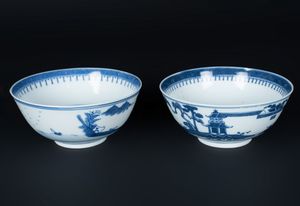Arte Cinese - 'Coppia di ciotole in porcellana bianco e blu Cina, dinastia Qing, XVIII secolo '