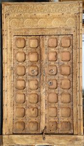 Arte Islamica - 'Grande portale in legno intagliatoIndia, XVII secolo '