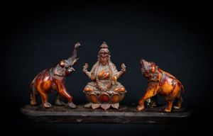 Arte Indiana - 'Gruppo in avorio raffigurante Gajalakshmi India, XVIII secolo '