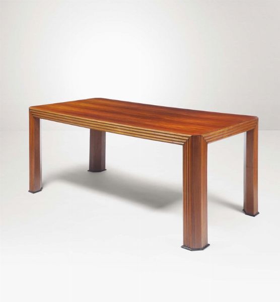 Grande tavolo con struttura in legno.  - Asta Design - Associazione Nazionale - Case d'Asta italiane