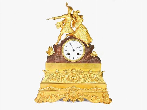 Orologio da camino in bronzo dorato  - Asta House sale: Arte e Design da villa 