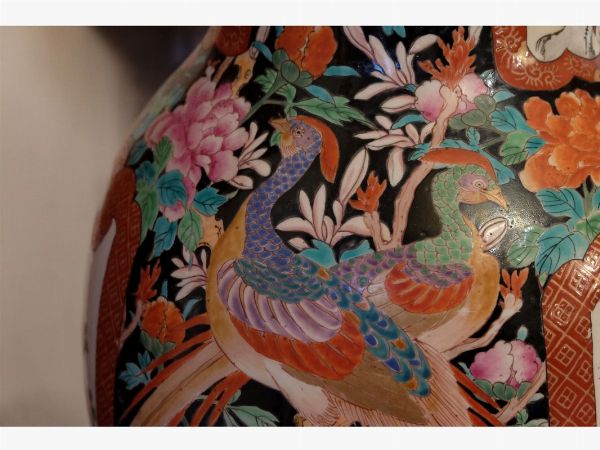 Grande vaso in porcellana  - Asta House sale: Arte e Design da villa 