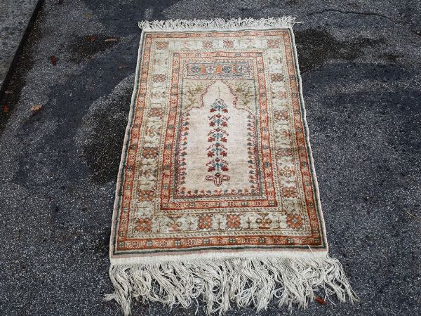 Lotto di tappeti persiani  - Asta House sale: Arte e Design da villa 