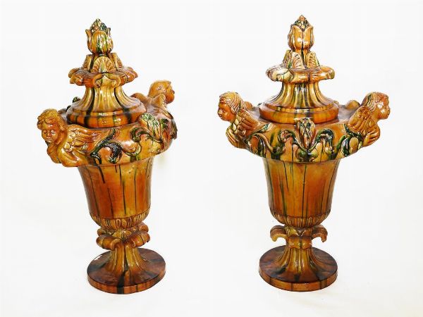 Coppia di grandi vasi da giardino in maiolica  - Asta House sale: Arte e Design da villa 