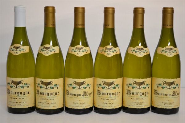 Selezione Bourgogne Domaine J.-F. Coche Dury  - Asta Una Prestigiosa Selezione di Vini e Distillati da Collezioni Private - Associazione Nazionale - Case d'Asta italiane