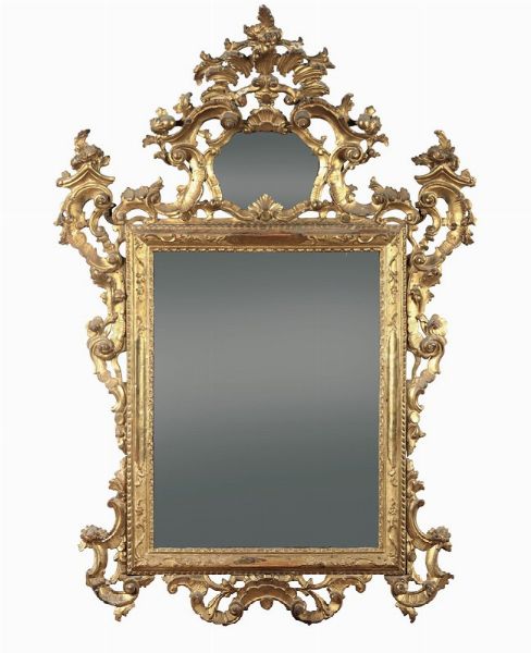 Grande specchiera Luigi XV in legno intagliato e dorato, XVIII secolo  - Asta Antiquariato - Associazione Nazionale - Case d'Asta italiane