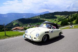 Porsche : Porsche 356 A Cabriolet (Reutter Karosserie Stuttgart)  - Asta Automobili da collezione - Associazione Nazionale - Case d'Asta italiane
