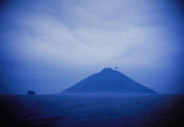 Nan Goldin : Alf and Fritz, Volcano  - Asta Fotografia - Associazione Nazionale - Case d'Asta italiane