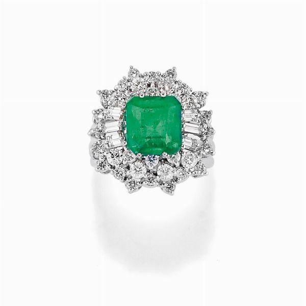 Anello con smeraldo e diamanti  - Asta Gioielli, Orologi, Argenti, Monete - Associazione Nazionale - Case d'Asta italiane