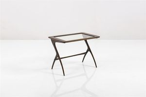 LACCA CESARE  attribuito - Tavolino in legno con piano in vetro molato. Anni '50 cm 47x60x37