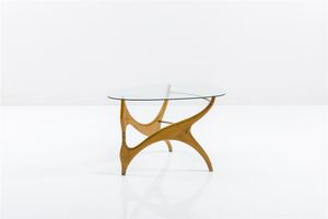 PRODUZIONE ITALIANA - Tavolino con struttura in legno  piano in vetro molato e dettagli in ottone. Anni '50 cm 47x75x56