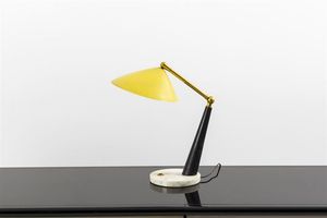 STILUX - Lampada da tavolo in ottone e alluminio verniciato  base in marmo. Anni '50 h max cm 56