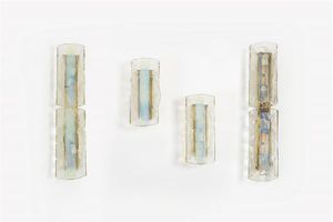 NASON CARLO (attribuito) - Quattro appliques in vetro iridescente di forte spessore  struttura in metallo. Prod Mazzega anni '60 due larghezza  [..]