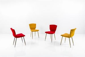 SOGNOT LOUIS - Quattro sedie con struttura in ottone  cuscini imbottiti rivestiti in tessuto. Prod. Arflex anni '50 Etichetta  [..]