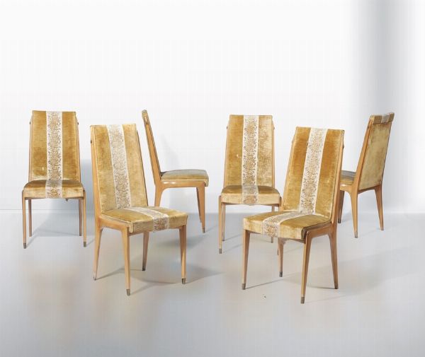 Sei sedie con struttura in legno, particolari in ottone e rivestimento in tessuto.  - Asta Design - Associazione Nazionale - Case d'Asta italiane