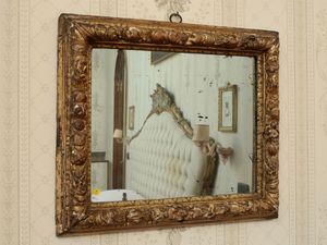 Cornice in legno dorato  - Asta House Sale: Arredi e dipinti da Villa Il roseto a San Domenico (FI) - III - Associazione Nazionale - Case d'Asta italiane