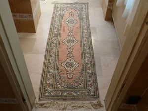 Due tappeti persiani  - Asta House Sale: Arredi e dipinti da Villa Il roseto a San Domenico (FI) - III - Associazione Nazionale - Case d'Asta italiane