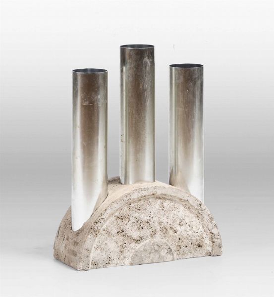 Portaombrelli scultoreo con base in pietra e struttura in alluminio.  - Asta Design Lab - Associazione Nazionale - Case d'Asta italiane