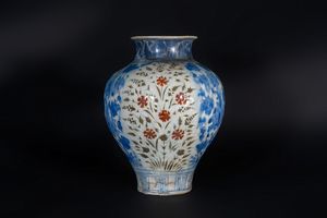 Arte Islamica - Vaso in ceramica  Iran safavide, Kirman, XVII secolo