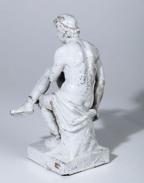 Figurina Probabilmente Sud Italia, XIX - XX secolo  - Asta Ceramiche - Asta a Tempo - Associazione Nazionale - Case d'Asta italiane