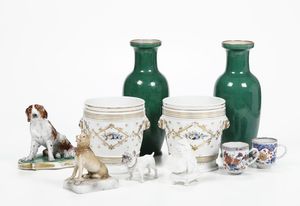 Porcellane di manifatture diverse europee e orientali, XIX e XX secolo  - Asta Ceramiche - Asta a Tempo - Associazione Nazionale - Case d'Asta italiane