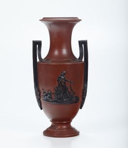 Vaso biansato Inghilterra, probabilmente Royal Dulton, prima met del XIX secolo  - Asta Ceramiche - Asta a Tempo - Associazione Nazionale - Case d'Asta italiane