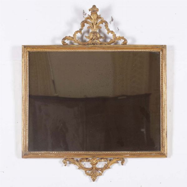 Coppia di specchiere in legno intagliato e dorato, XVIII secolo  - Asta Antiquariato III - Asta a Tempo - Associazione Nazionale - Case d'Asta italiane