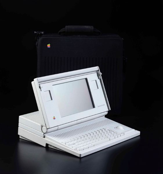 Apple Macintosh Portable  - Asta Out of the Ordinary - Associazione Nazionale - Case d'Asta italiane