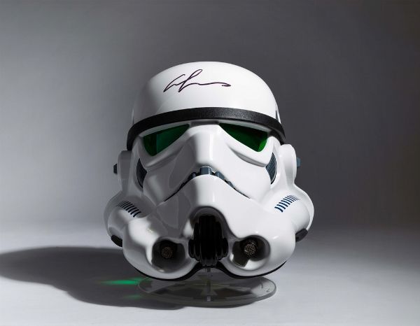 Casco Stormtrooper di Star Wars  - Asta Out of the Ordinary - Associazione Nazionale - Case d'Asta italiane