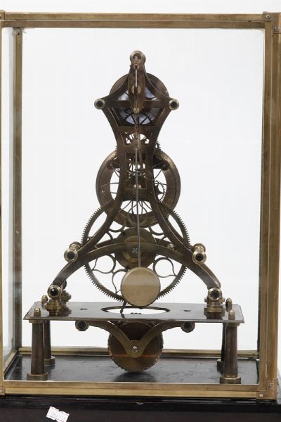 Riproduzione di orologio scheletrico in ottone, firmato Franz Denk in Wien, XX secolo  - Asta Out of the Ordinary - Associazione Nazionale - Case d'Asta italiane