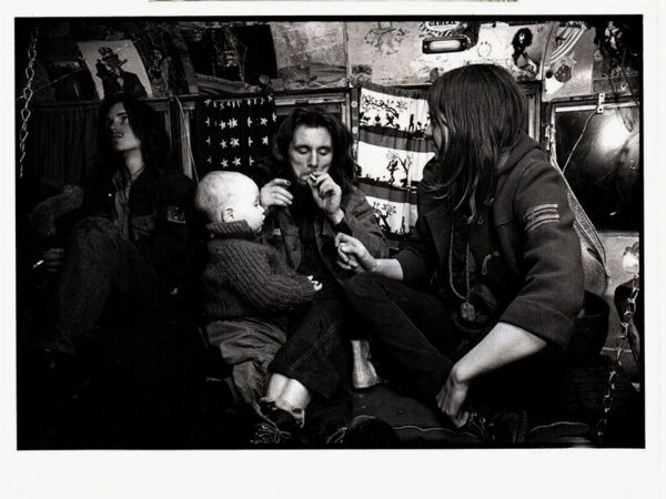 Bonnie Freer : Hippy Community Hog Farm USA 1968  - Asta Fotografie tra Ottocento e Novecento - Associazione Nazionale - Case d'Asta italiane
