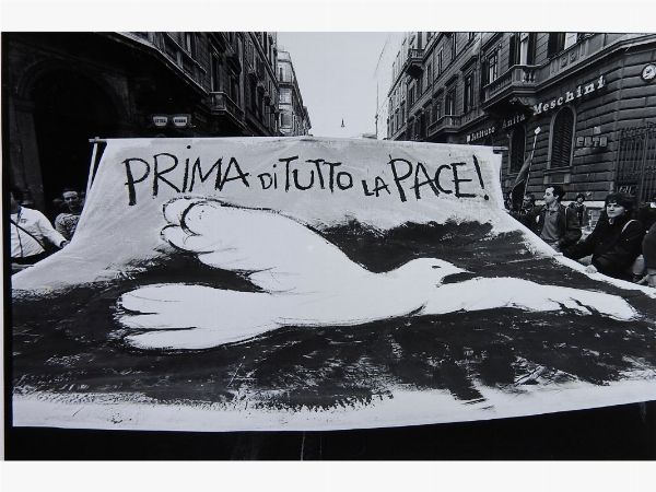 Roberto Koch : Pace 1978  - Asta Fotografie tra Ottocento e Novecento - Associazione Nazionale - Case d'Asta italiane