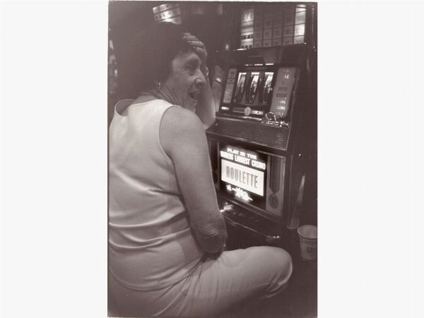 Catherine Leroy : Giocatori a Las Vegas 1978  - Asta Fotografie tra Ottocento e Novecento - Associazione Nazionale - Case d'Asta italiane