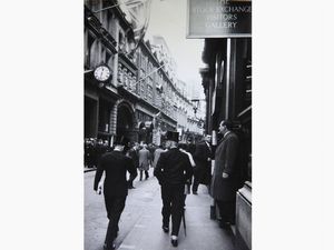 Nicola Sansone : La borsa di Londra 1969  - Asta Fotografie tra Ottocento e Novecento - Associazione Nazionale - Case d'Asta italiane