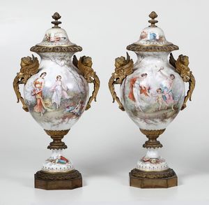 Coppia di vasi Francia, 1900 circa  - Asta Antiquariato e dipinti - IV - Asta a Tempo - Associazione Nazionale - Case d'Asta italiane