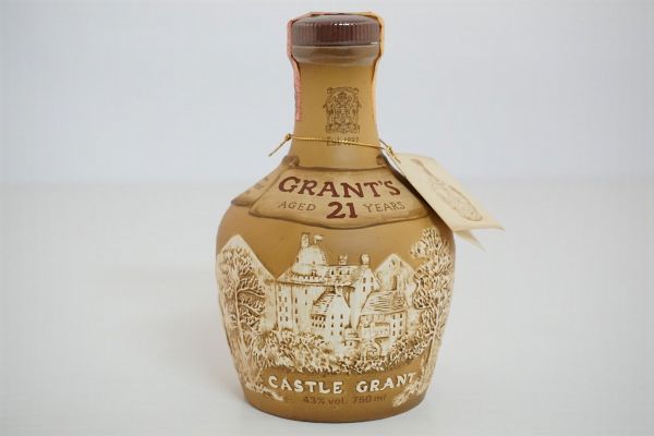 Grant's "Castle Grant"  - Asta ASTA A TEMPO | Smart Wine - Associazione Nazionale - Case d'Asta italiane