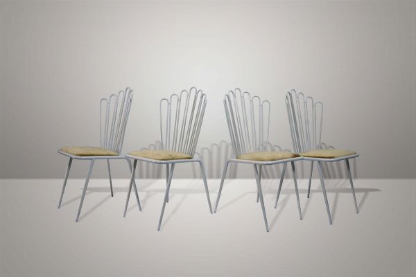 Quattro sedie in metallo laccato e rivestimento in velluto.  - Asta Design Lab - Associazione Nazionale - Case d'Asta italiane