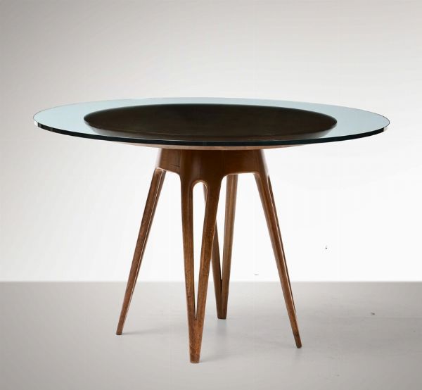 Tavolo rotondo con struttura in legno e piano in cristallo molato.  - Asta Design Lab - Associazione Nazionale - Case d'Asta italiane