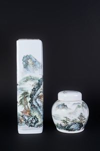Arte Cinese - Due vasi in porcellana smaltata con paesaggio Cina, XX secolo