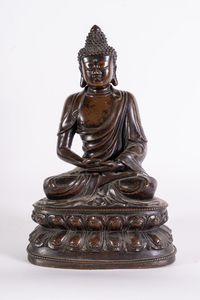 Arte Himalayana - Grande bronzo raffigurante Buddha Sino-Tibet, inizio XX secolo