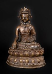 Arte Himalayana - Scultura in bronzo raffigurante BuddhaNepal, tardo XIX - XX secolo