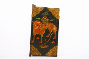 Arte Himalayana : Grande porta con tigre e bardaturaTibet, XIX secolo  - Asta ASTA 290 - ARTE ORIENTALE (ONLINE) - Associazione Nazionale - Case d'Asta italiane