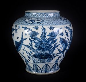 Arte Cinese - Giara in porcellana bianco e blu dipinta con pesciCina, tardo XIX secolo