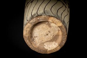 Arte Cinese : Vaso meiping in ceramica cizhouCina, Song, XI secolo  - Asta ASTA 290 - ARTE ORIENTALE (ONLINE) - Associazione Nazionale - Case d'Asta italiane